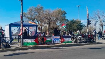 La concentración fue en Oroño y el río, con marcha hasta el parque España.