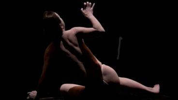 El butoh "es un lenguaje que incomoda, cuestiona, conmueve y devuelve siempre una pregunta".