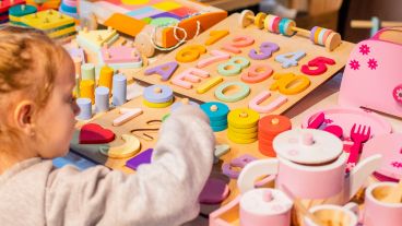 La curaduría fue realizada por Maru Ibáñez y Florencia Filocco, quienes ya hace más de seis años impulsan estos encuentros en espacios públicos de la ciudad.