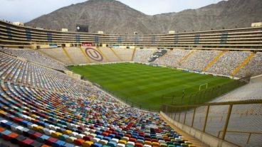 El estadio Monumental de Lima tiene capacidad para 80.093 espectadores.