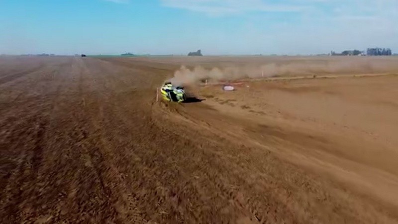 Así quedó el auto de las hermanas Scicolone tras el vuelco.