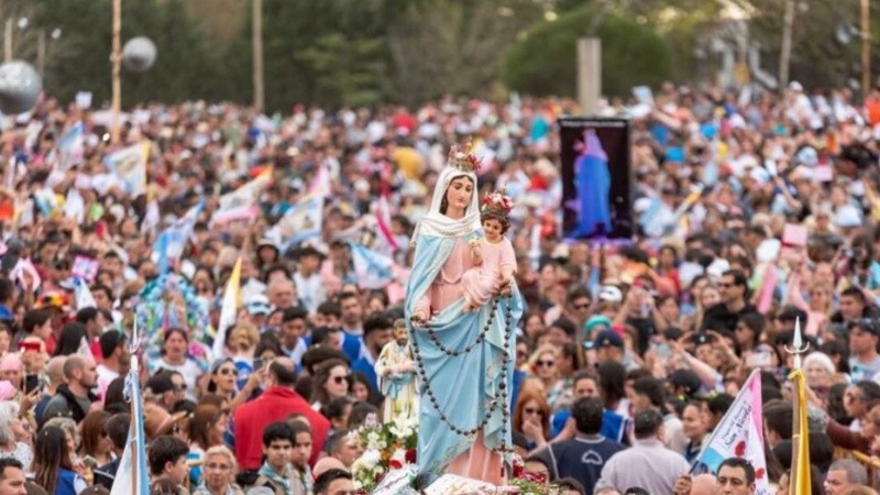 La peregrinación que recorre cada año los 70 kilómetros entre ambas ciudades.