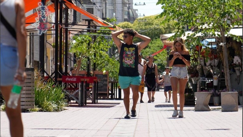 Después de un invierno lluvioso, la primavera y el verano llegan con temperaturas elevadas.