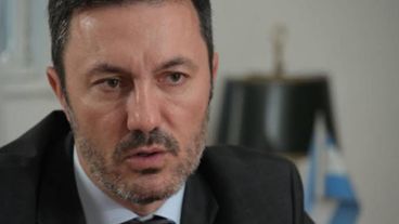 "Acepto con orgullo el ofrecimiento del presidente Javier Milei para encabezar la lista a diputados nacionales por mi amada Mendoza en las elecciones de octubre".