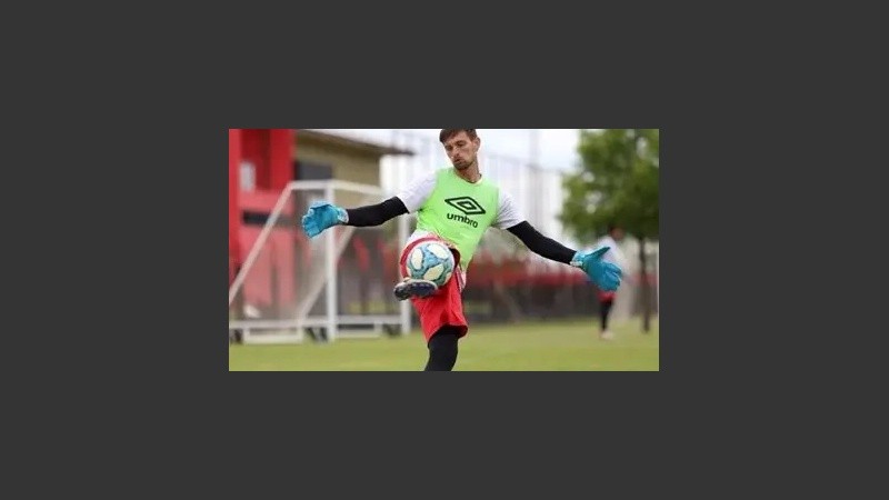 Barlasina tendrá su chance en el arco de Newell's