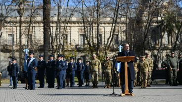 El intendente de Rosario destacó la gesta del libertador de los países sudamericanos.