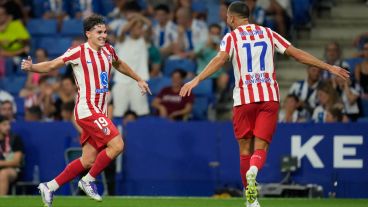 Julián Álvarez puso en ventaja al Colchonero con un golazo de tiro libre, pero no alcanzó.