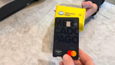 La tarjeta convivirá con la prepaga que la compañía ya ofrecía y con la opción de préstamos disponibles en la plataforma.