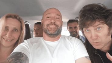 Además del móvil, los efectivos se llevaron una computadora y documentación.