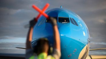 El paro afectará a más de 8.000 pasajeros por 28 cancelaciones y 43 reprogramaciones en vuelos de cabotaje y regionales, solamente en la primera franja de la medida de fuerza.