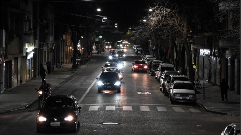 Entre 2019 y 2024, el municipio instaló 46.600 artefactos led en 35 barrios, llegando al 70 por ciento del parque lumínico .