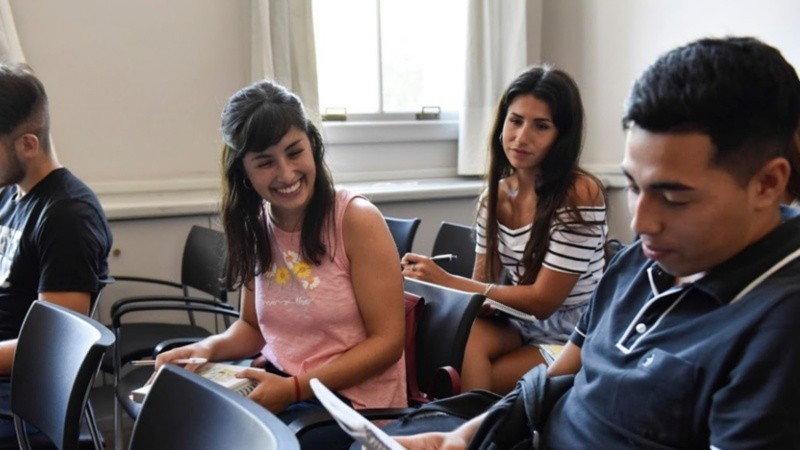 En 2024, más de 1,3 millones de estudiantes recibieron la beca.