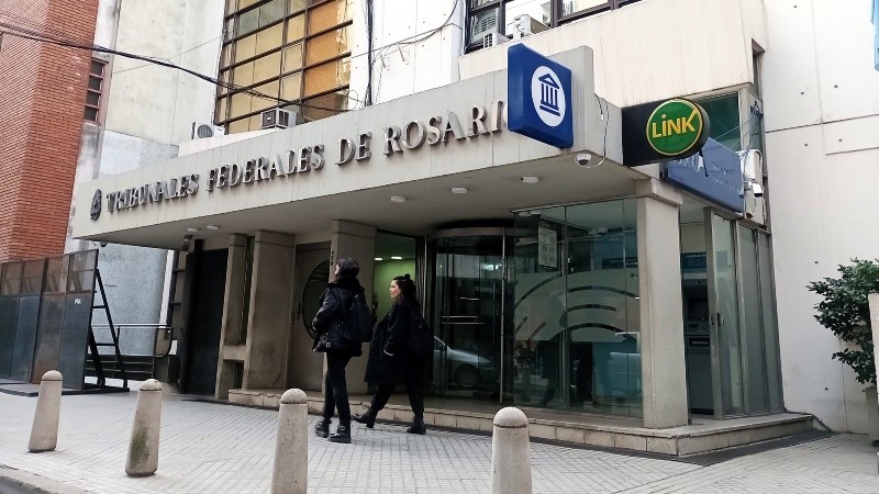 Los Tribunales Federales de calle Entre Ríos al 400.