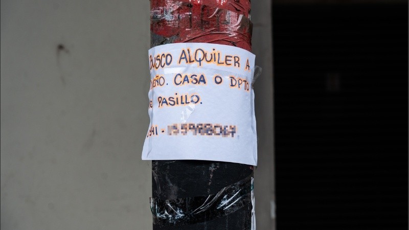 La compleja búsqueda de un lugar para alquilar en Rosario.