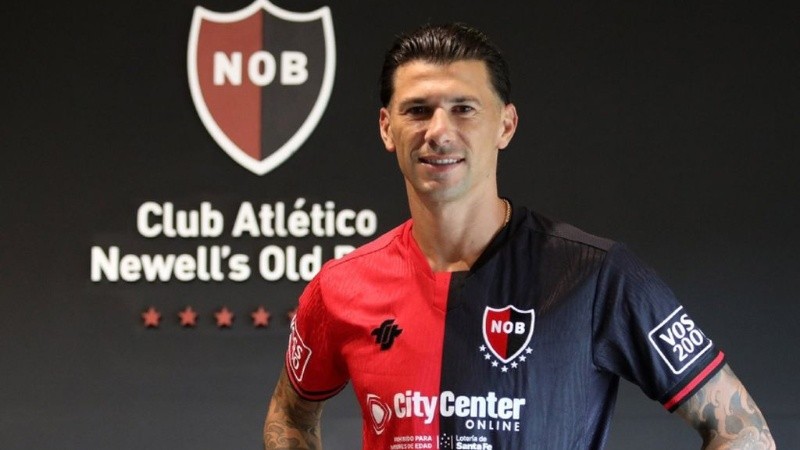 Víctor Cuesta, clave en el esquema defensivo de Newell's