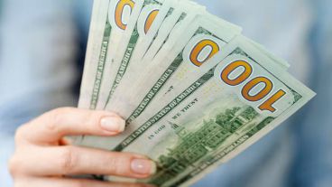 Pese a que arrancó en baja, el dólar volvió a cerrar una jornada con tendencia alcista.