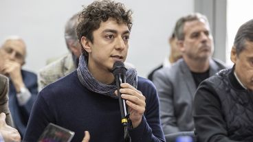 El convencional constituyente Gino Svegliati (27 años) del Frente Unidos.