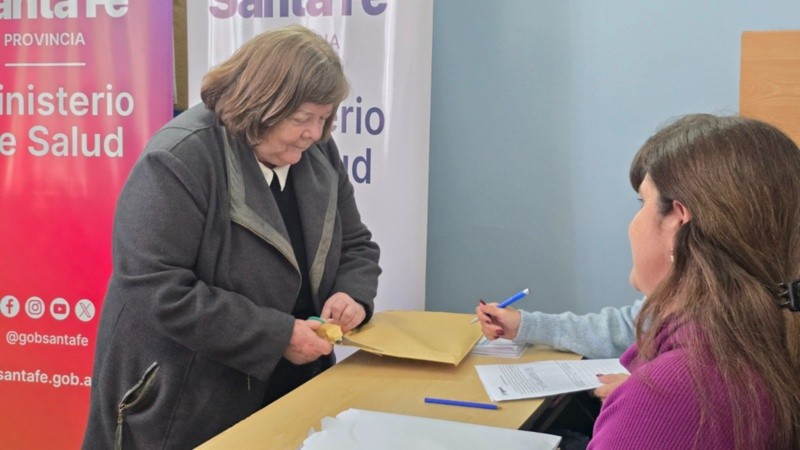&nbsp;El acto de apertura de los sobres de licitación.