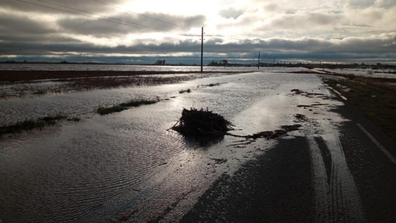 Así estaba la conexión vial entre Arteaga y Cruz Alta el día del temporal.