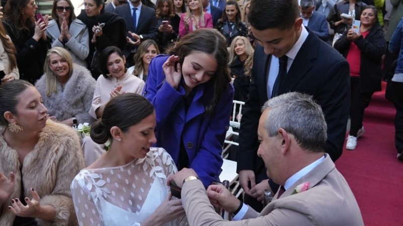 Pablo Javkin y Luisina se casaron este viernes en el pasaje Luetich de Rosario