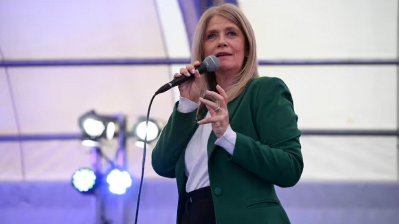  La vicegobernadora Verónica Magario encabezará la lista de Fuerza Patria.