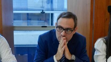 Caterina brindó detalles de la causa por abuso y robo policial en Radio2.