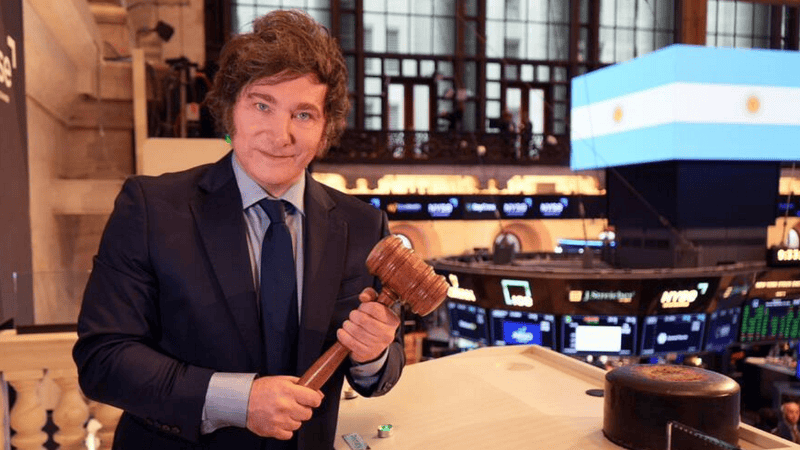 Javier Milei en la Bolsa de Valores de Wall Street en 2024.