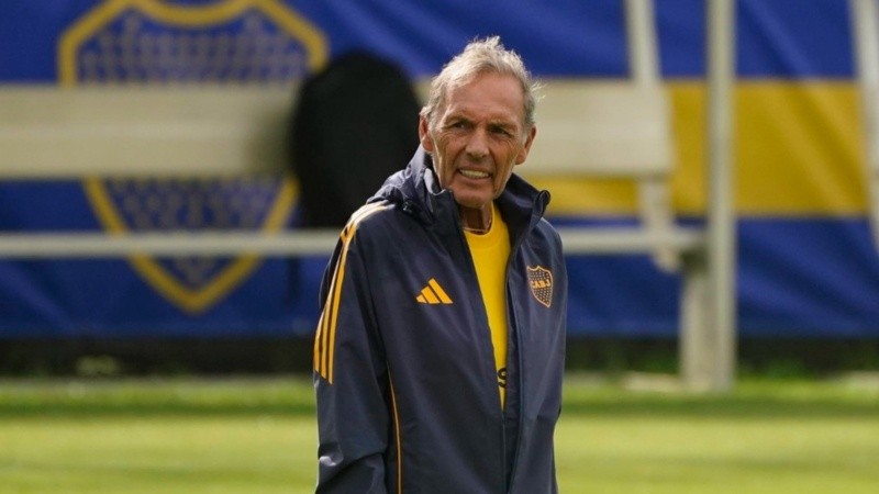 Russo dejó San Lorenzo para volver a ser técnico de Boca: este domingo visita a Central.