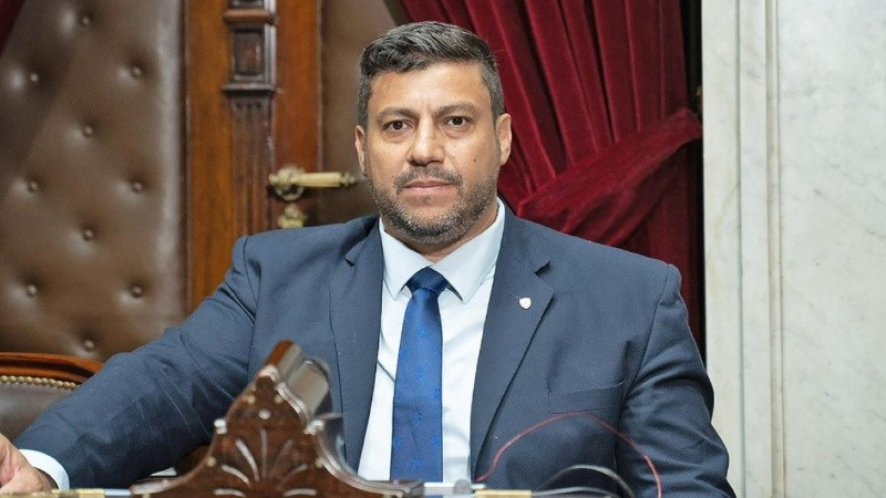 Gabriel Chumpitaz se posiciona para octubre