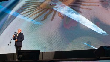 Juan Carlos Baglietto le puso su toque a la noche de los Jadar.