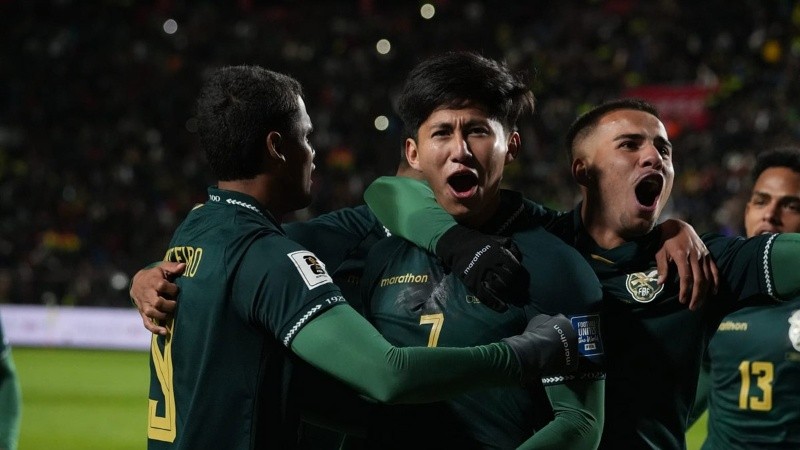 El pueblo boliviano festejó el pasaje al repechaje mundialista