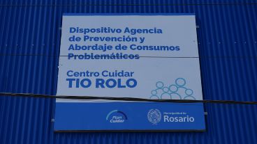 El establecimiento municipal está en Avellaneda 6915 y tiene un playón deportivo.