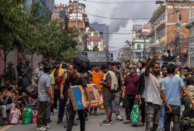 Las calles de Katmandú se colmaron de violentas manifestaciones. (EFE) 