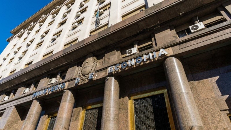 Economía renovó el 91% de los vencimientos de deuda.