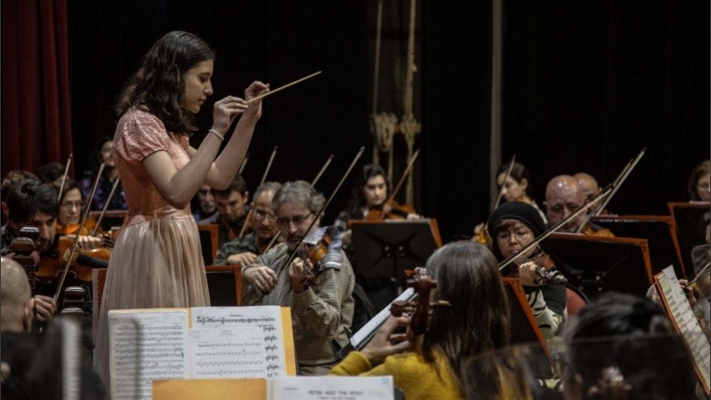 El ciclo busca que chicos y chicas no solo escuchen música, sino que participen activamente desde el escenario.