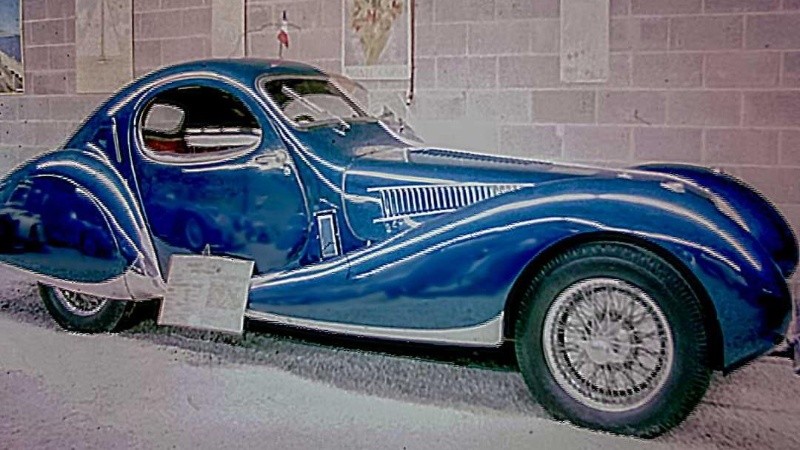 El automóvil hermano del Teardrop robado, el Talbot-Lago 90107, se vendió por 13,4 millones de dólares.