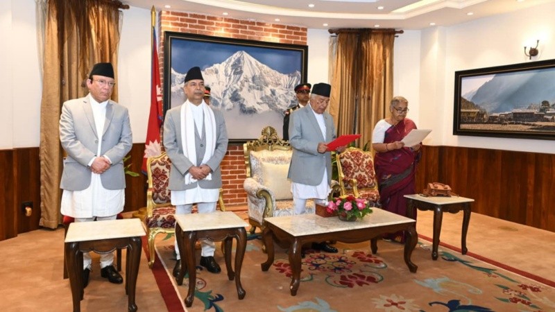 La expresidenta del Tribunal Supremo Sushila Karki juró este viernes como primera ministra interina de Nepal.