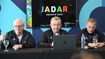 “Ojalá tengamos más Pablo Javkin en los municipios de Argentina”, dijo el presidente del COA, Mario Moccia.