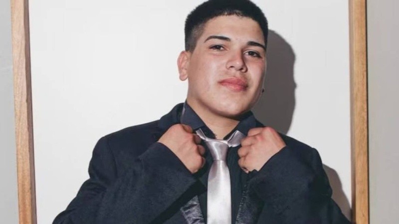 Thiago Medina permanece internado en grave estado tras un accidente en moto.