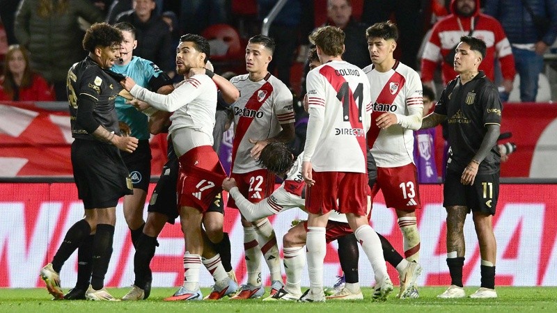 El final se picó en La Plata, como previa lo que se les viene en la Copa Libertadores.