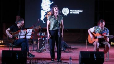 Imagen de una edición previa del Pre Cosquín desarrollada en el Teatro Príncipe de Asturias Centro Cultural Parque de España.