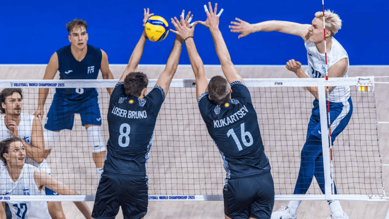 Loser y Kukartsev al bloque en el debut mundialista de Argentina. 