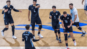 La selección masculina de vóley debutó con el pie derecho en el Mundial de Filipinas.