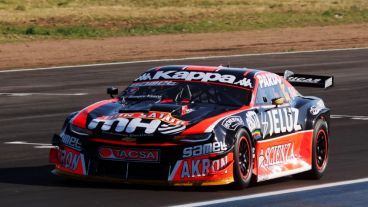 El Camaro de Canapino, imbatible en las últimas dos carreras del TC.