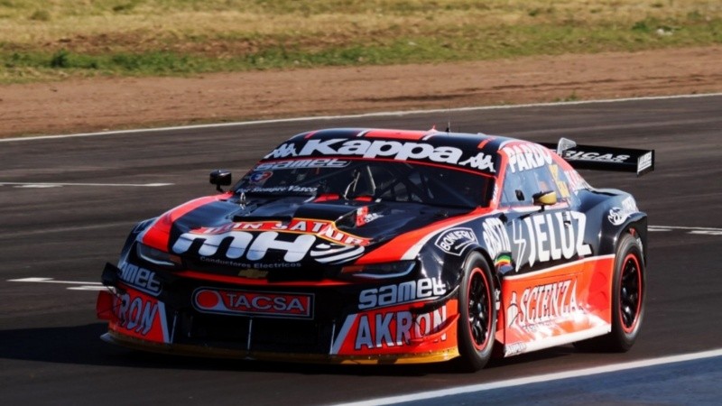 El Camaro de Canapino, imbatible en las últimas dos carreras del TC.