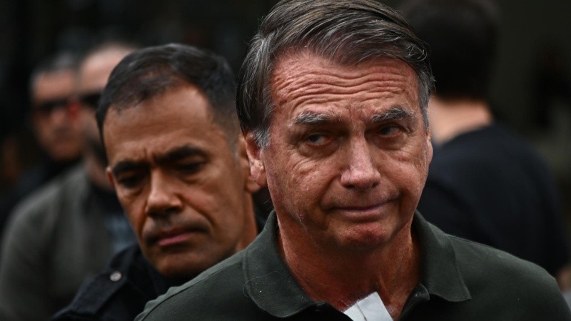 Bolsonaro fue intervenido quirúrgicamente pocos días atrás.