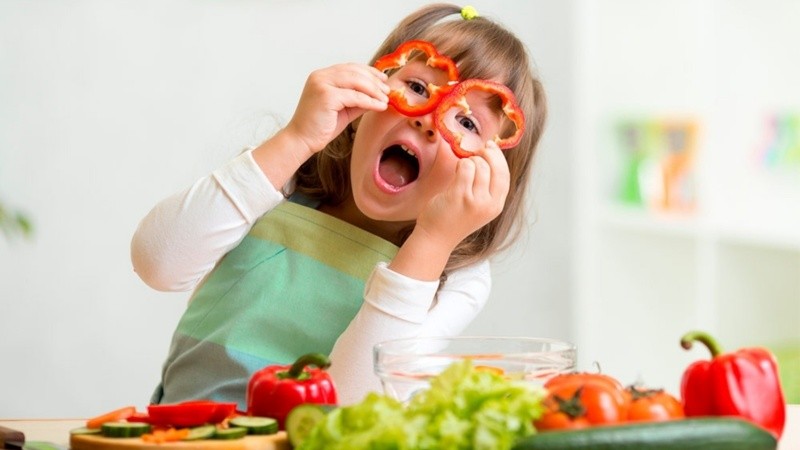 En Argentina casi el 70% de la población infantil no cubre la ingesta diaria recomendada de calcio, y más del 95% no cubre la de vitamina D.