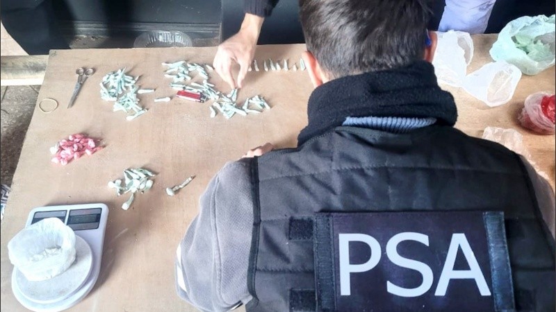 PSA allanó domicilios en el Cordón Industrial relacionados a Willy Velázquez (imagen de archivo).