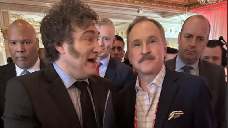 Peter Lamelas conoció en persona a Milei en Mar-a-Lago.