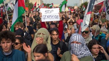 Italianos se manifiestan en reclamo de medidas contra Israel por lo sucedido en Gaza.